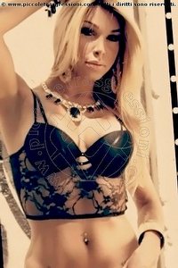 Foto selfie trans escort Carol Vendraminy Milano 3284674176