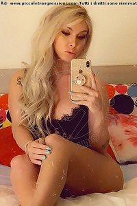 Foto selfie trans escort Carol Vendraminy Milano 3284674176