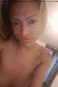 Foto selfie trans escort Leslie Kidon Pornostar Lecce 3315858461