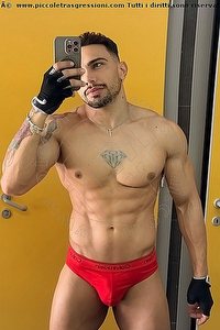 Foto selfie boys J. Andres Pornostar Torino 3296211812