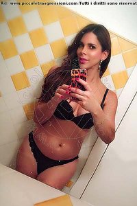 Foto selfie trans escort Elisabetta Grimaldi Varese 3662338612