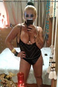 Foto selfie trans escort Bruna Dion Potenza 3204739255