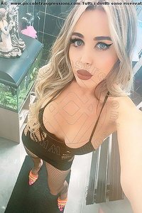 Foto selfie trans escort Rossana Bulgari Foggia 3664827160