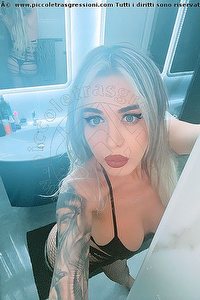 Foto selfie trans escort Rossana Bulgari Foggia 3664827160
