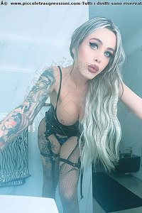 Foto selfie trans escort Rossana Bulgari Foggia 3664827160