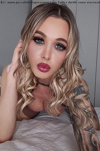 Foto selfie trans escort Rossana Bulgari Italiana Foggia 3664827160