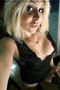 Foto selfie trans escort Miss Rebecca Casarsa Della Delizia 3277371389