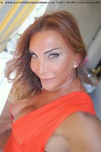 Foto selfie trans escort Vittoria Mazza Termoli 3347763969