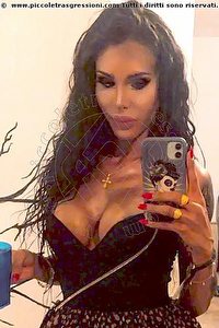 Foto selfie trans escort Alice Italiana Viareggio 3498293555
