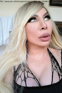 Foto selfie trans escort Monique Bari 3201830286