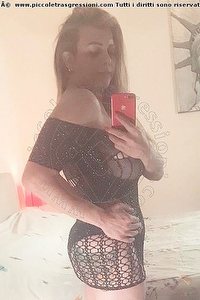 Foto selfie trans escort Lara Hot Tortona 3246631471