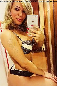 Foto selfie trans escort Giselle Oliveira Chiavari 3881617895