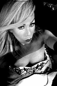 Foto selfie trans escort Victoria  Ferrari Perugia 3498783501