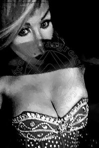 Foto selfie trans escort Victoria  Ferrari Perugia 3498783501