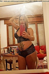 Foto selfie trans escort Giuliana Senna Padova 3290821228