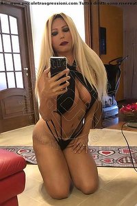 Foto selfie trans escort Cinzia Brasiliana Bergamo 3444850435