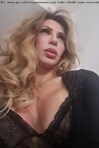 Foto selfie trans escort Pamela  L' Italiana Piu' Calda Firenze 3334877872