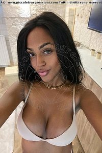 Foto selfie trans escort Bruna Ferragni Bari 3385931655