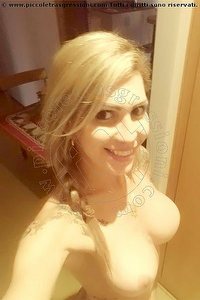 Foto selfie trans escort Melissa Top Class Rio De Janeiro 00551196075564