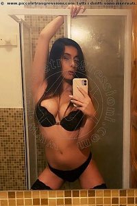 Foto selfie trans escort Valentina Italianissima Cuneo 3515542940