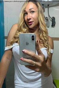 Foto selfie trans Gabriella Novita' Bari 3510447330