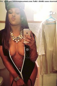 Foto selfie trans escort Lara Brasiliana Ostia 3245824686