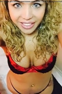 Foto selfie trans escort Itaka Casoria 3347928918