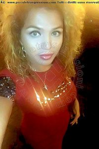 Foto selfie trans escort Itaka Casoria 3347928918