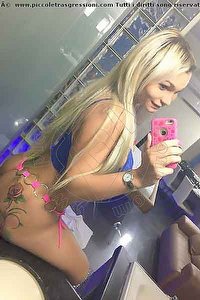 Foto selfie trans escort Giselle Sakai Curitiba 00554197484988