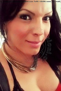 Foto selfie trans escort Monica Pellucci Mantova 3398828649