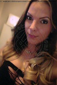 Foto selfie trans escort Monica Pellucci Mantova 3398828649