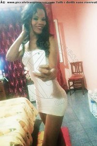 Foto selfie trans escort Giulia Olbia 3246045585