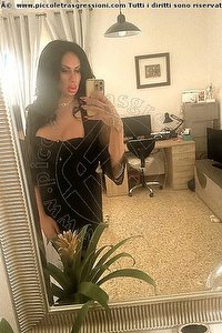 Foto selfie trans escort Miranda Pinocchio Pornostar Genova 3294449590