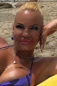 Foto selfie girls Laura Friburgo In Brisgovia 004915225645943