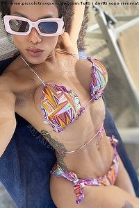 Foto selfie trans Melani Vilhena Cesano Boscone 3514517811