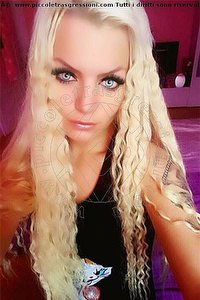 Foto selfie girls Gina Kassel 004915257564206