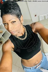 Foto selfie girls Ale Gold Bassano Del Grappa 3282616337