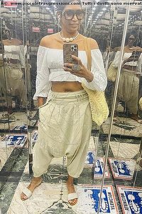 Foto selfie girls Ale Gold Bassano Del Grappa 3282616337