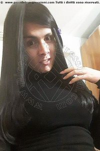 Foto selfie trans Stefany Dior Civitanova Marche 3332992903