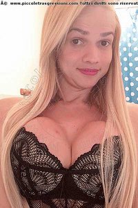 Foto selfie trans Alessandra Mazzoli Prato 3444691456