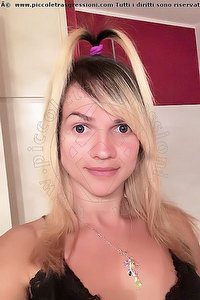 Foto selfie trans Alessandra Mazzoli Prato 3444691456