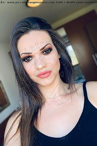 Foto selfie trans Alessandra Mazzoli Prato 3444691456