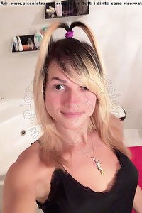 Foto selfie trans escort Alessandra Mazzoli Prato 3444691456