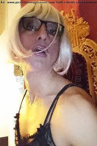 Foto selfie trav escort Rashèl Larossa Milano 3470350901