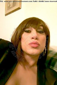 Foto selfie trav Roberta Udine 3408145792