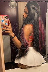 Foto selfie trans escort Adhara Düsseldorf 004915212409124