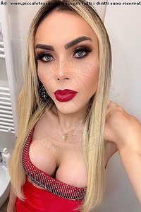 Foto selfie trans Chrystal Medeiros Pornostar Porto Sant'elpidio 3898313619