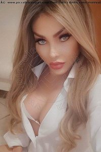 Foto selfie trans Chrystal Medeiros Pornostar Porto Sant'elpidio 3898313619