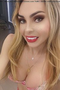 Foto selfie trans escort Chrystal Medeiros Pornostar Pero 3898313619