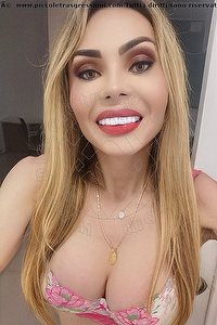 Foto selfie trans escort Chrystal Medeiros Pornostar Gallarate 3898313619